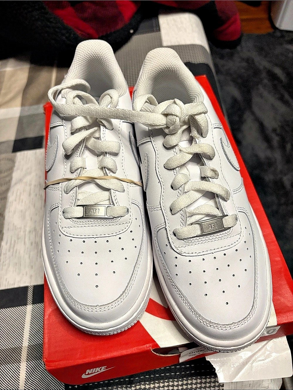 Nike Air Force 1 Low White US 5Y Like New